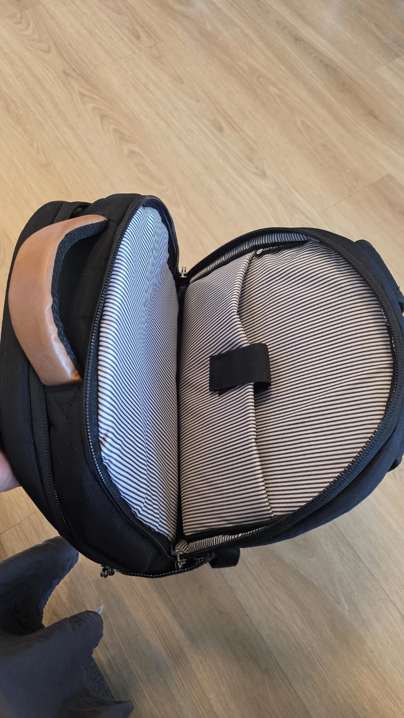 PKG laptop backpack - photo 3