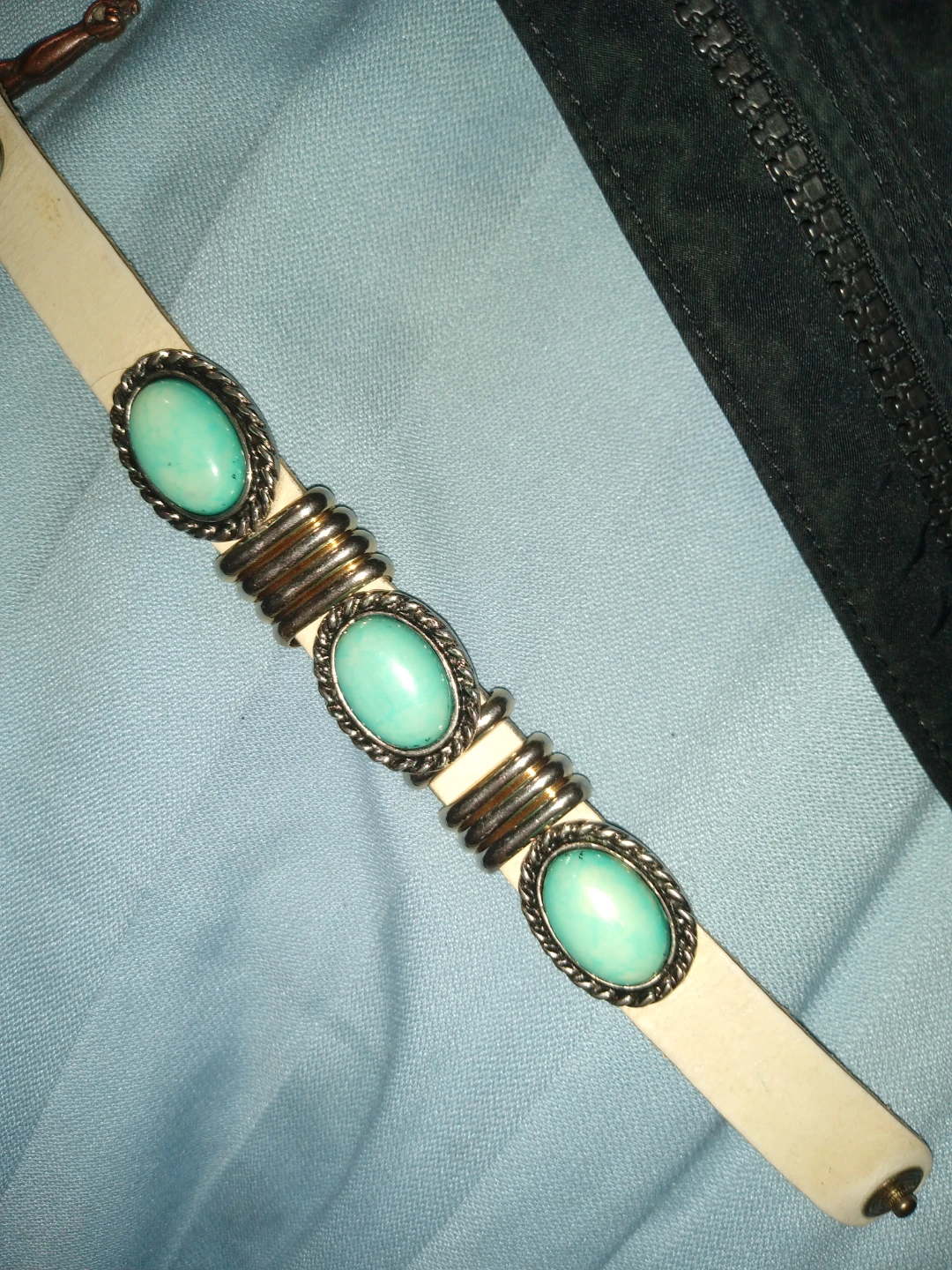Vintage leather and turquoise bracelet - photo 2