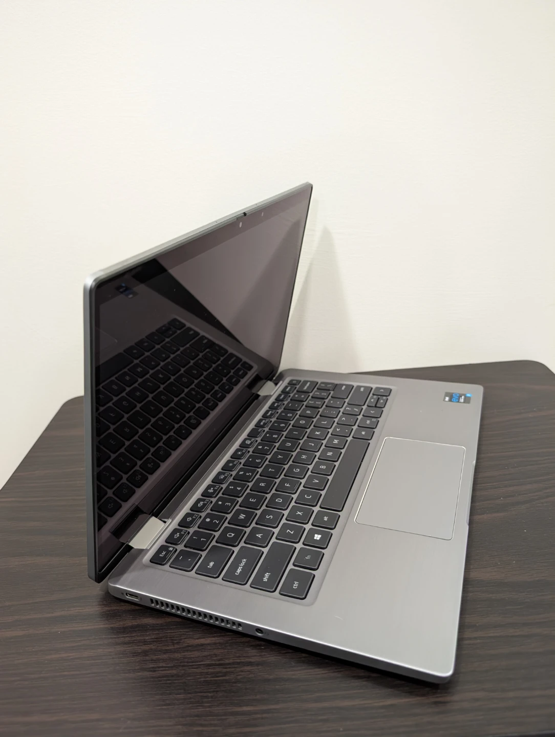 Dell Latitude 7320 2in1 i7 11th Gen - photo 3