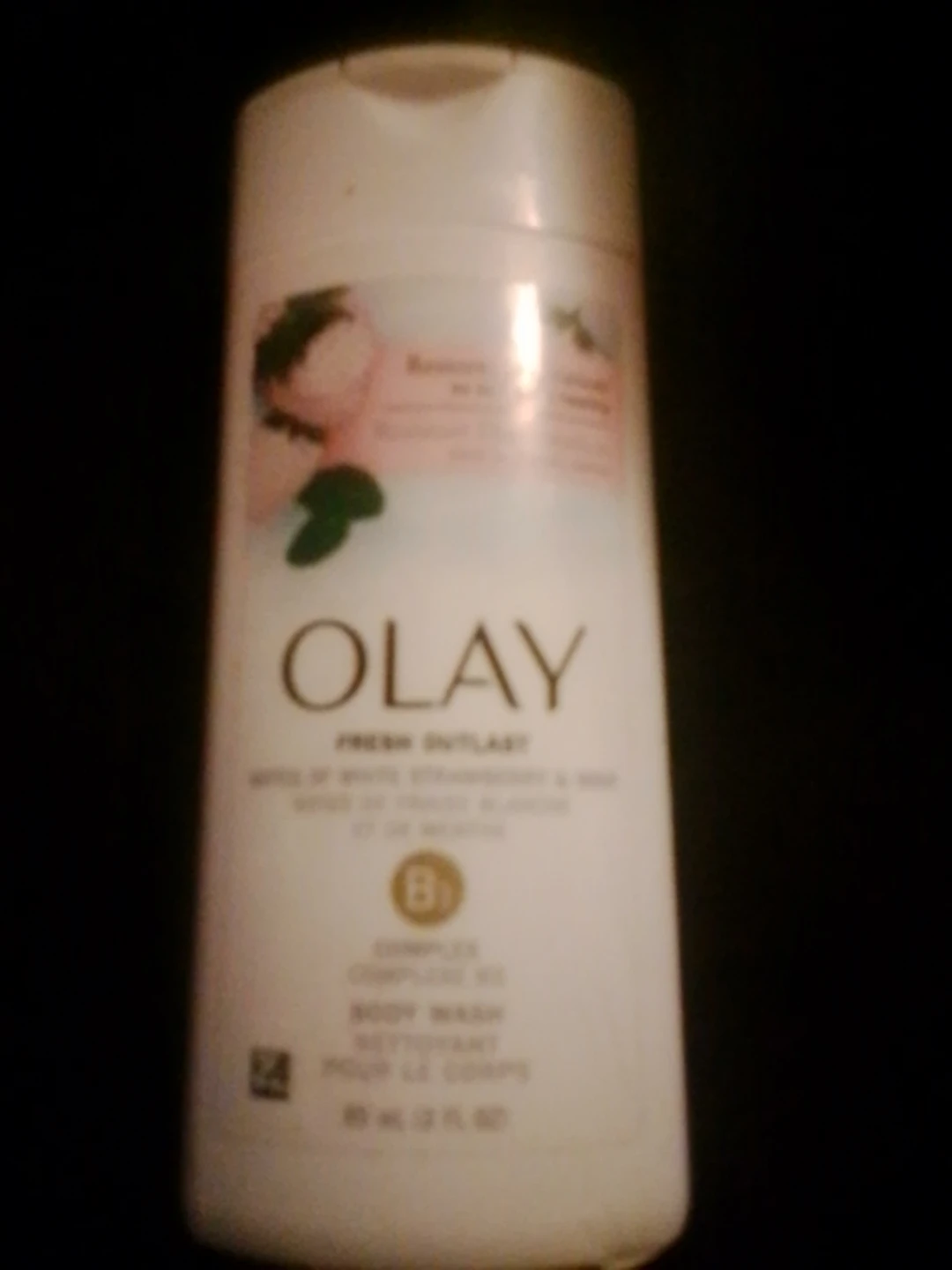 Olay Fresh Outlast White Strawberry & Mint Body Wash 12 oz 🏆