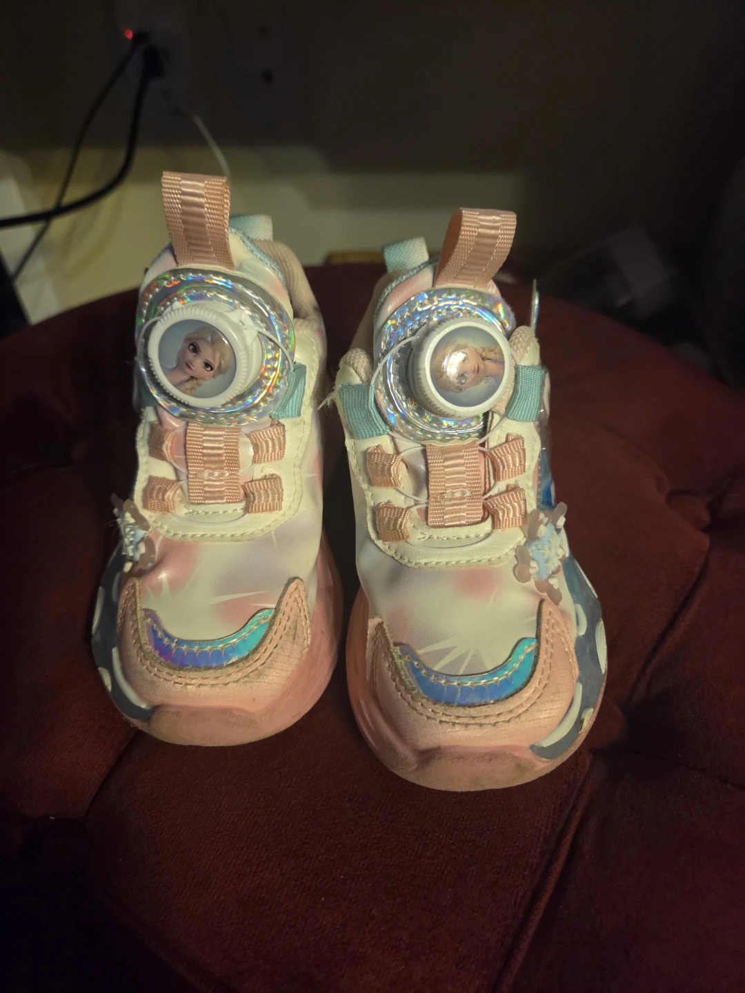 Girls' Disney Frozen Elsa Light-Up Sneakers Size 2 (Approx.)