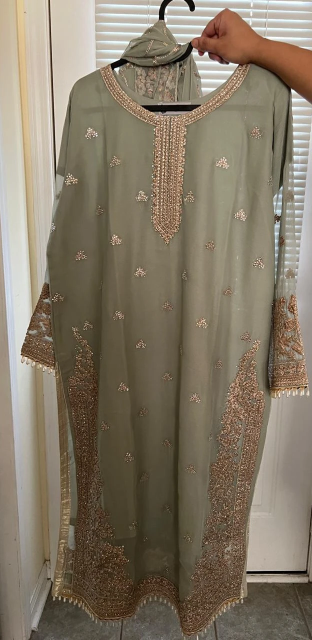 Beautiful mint green 4 pcs suit - photo 4