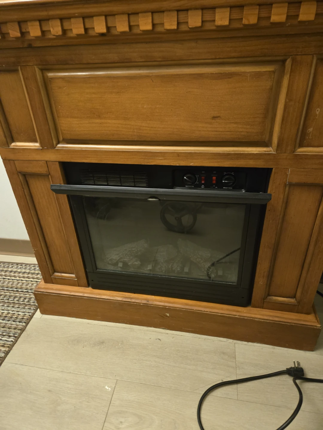 Electric Fireplace - photo 4
