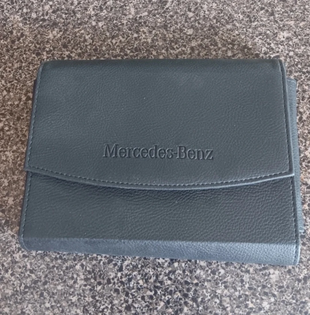 2016 Mercedes-Benz C-Class Owner's Manual (French) - photo 2