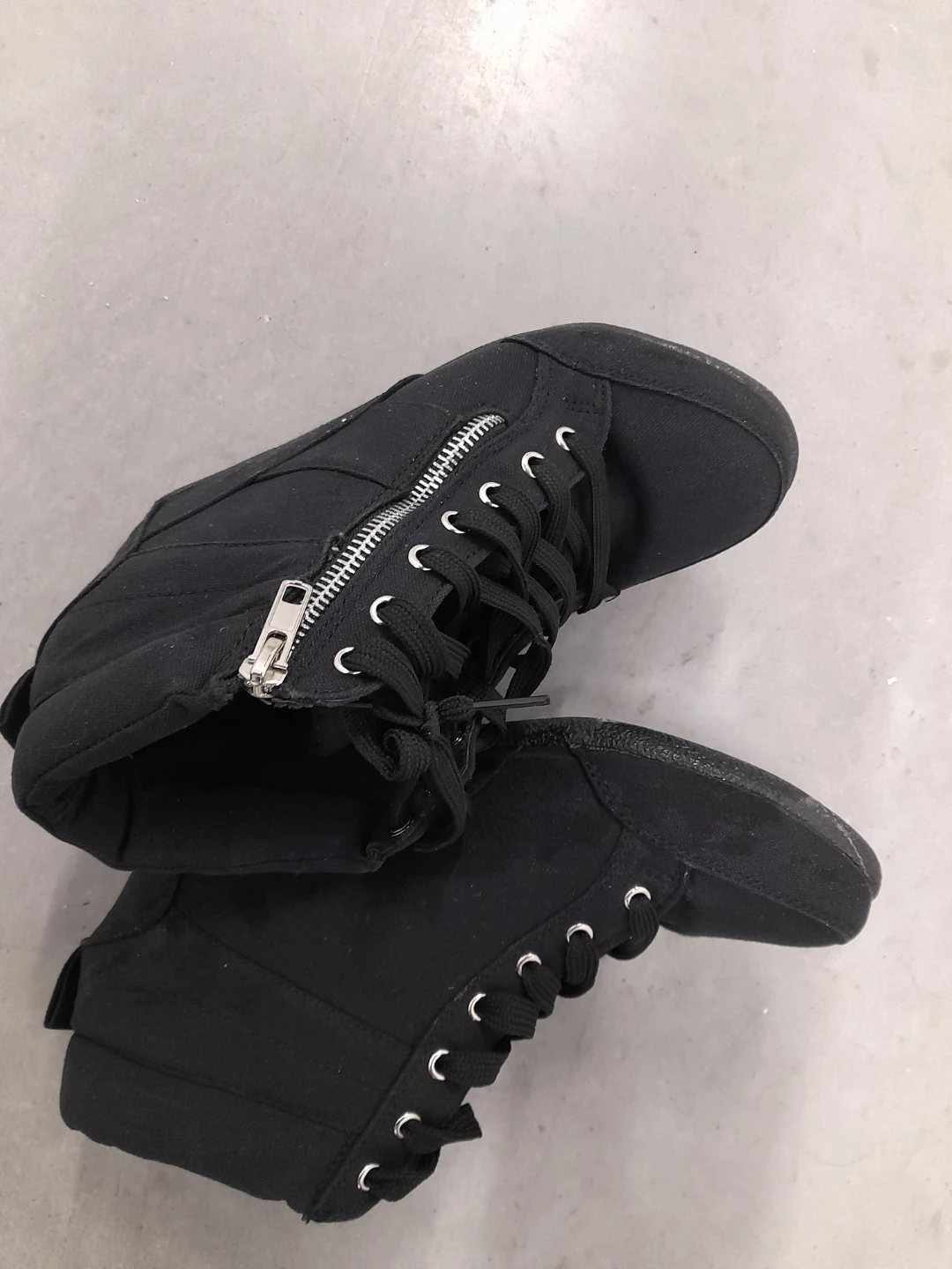 Black Canvas High-Top Wedge Sneakers 8.5-9 - photo 3