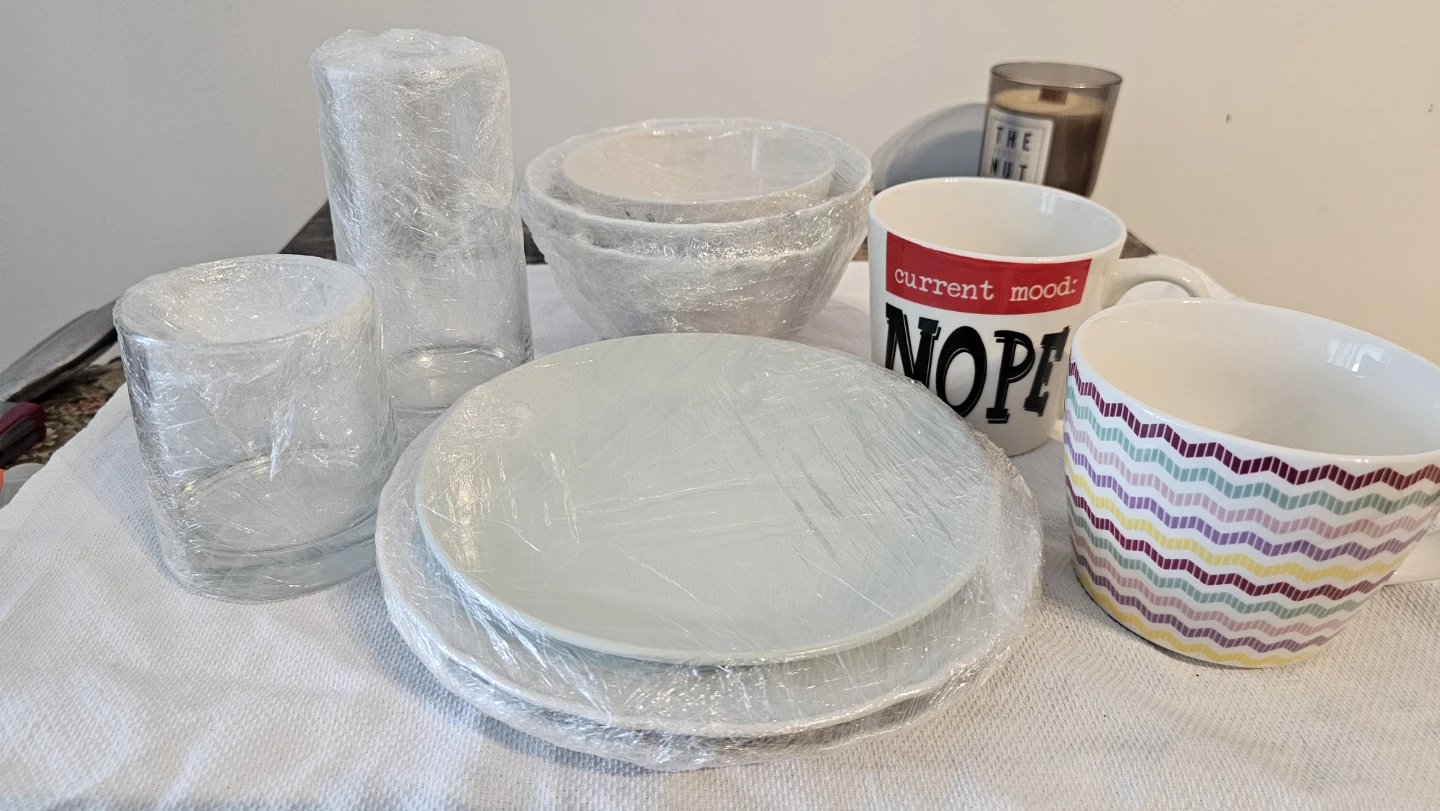 Assorted Dishes & Mugs - photo 4