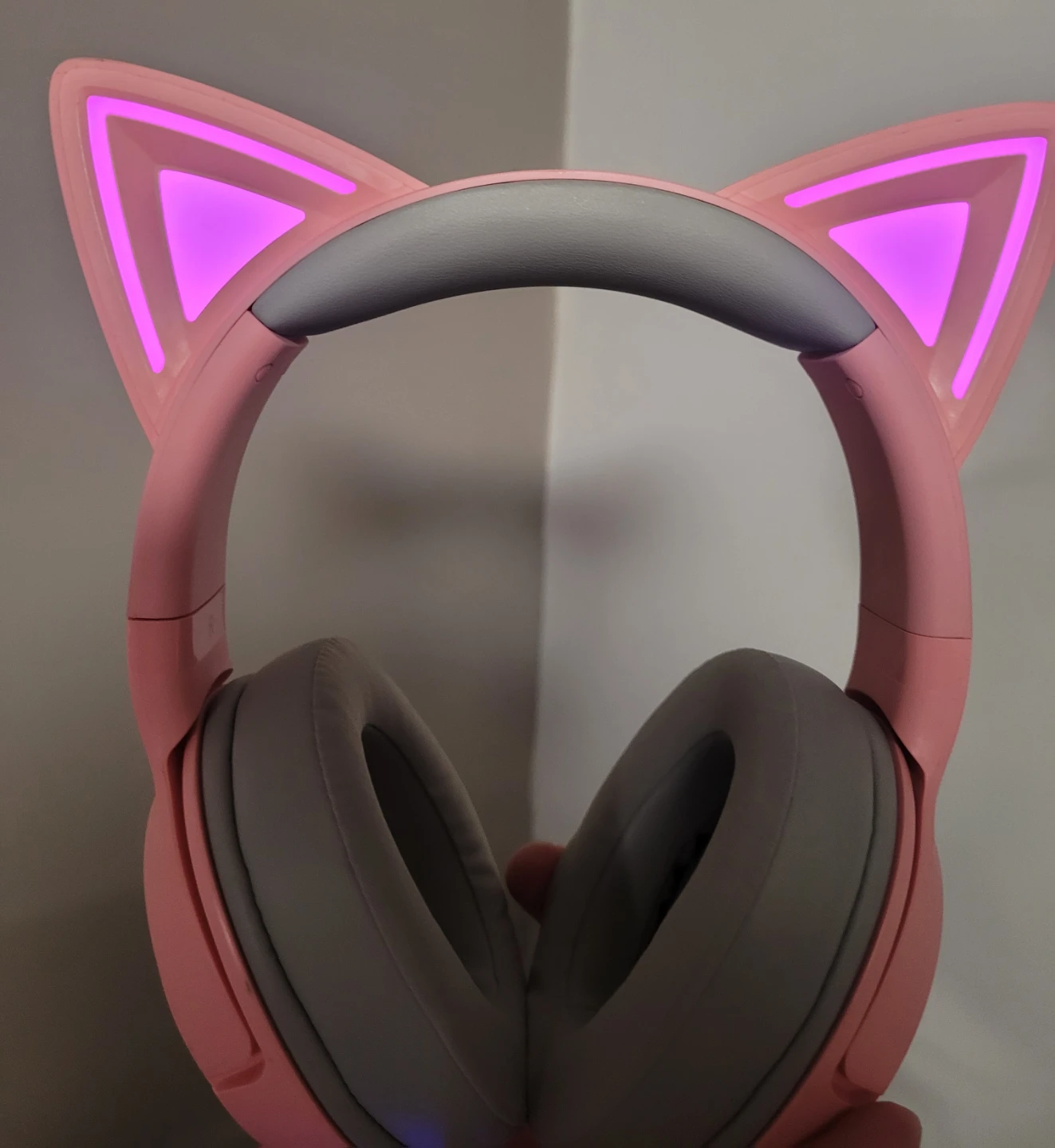 Razer Kraken Kitty v2 BT - photo 3