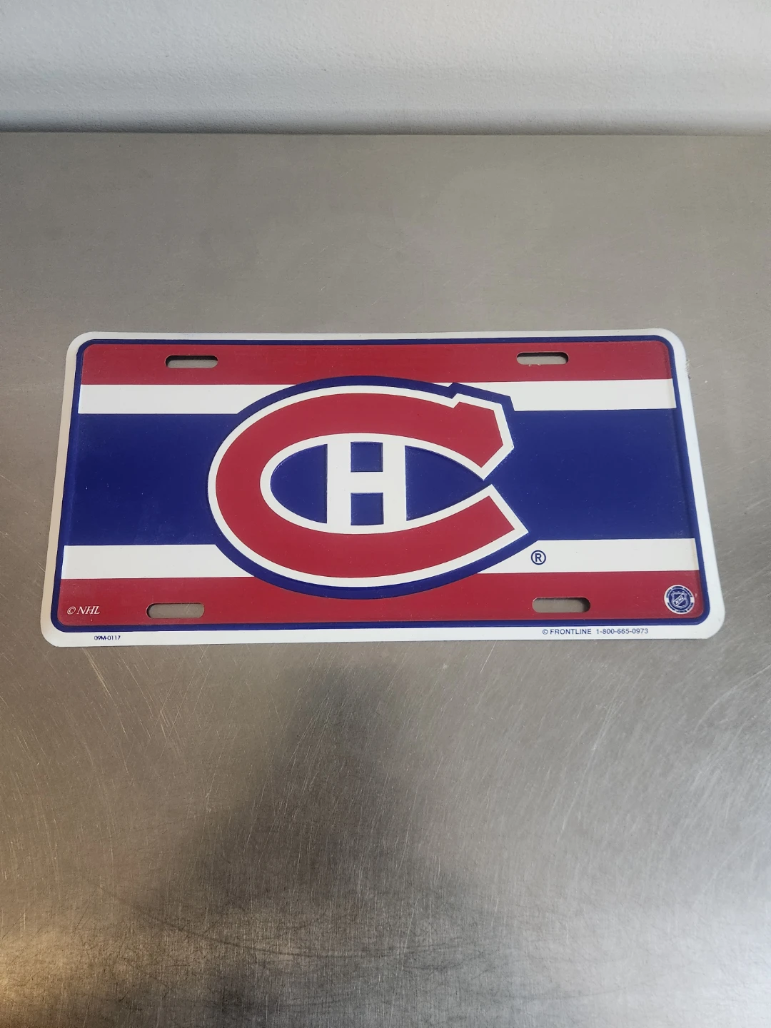 Montreal Canadiens NHL Metal License Plate