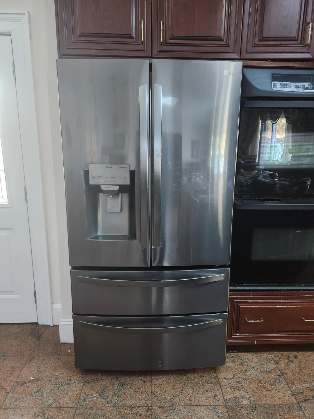 LG French Door Refrigerator with Ice & Water Dispenser