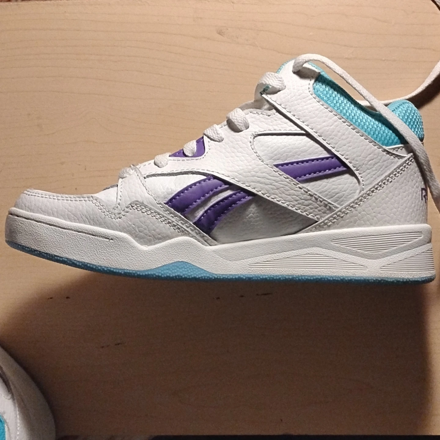 Vintage Reebok White/Purple/Teal High-Top Sneakers - US Size 6