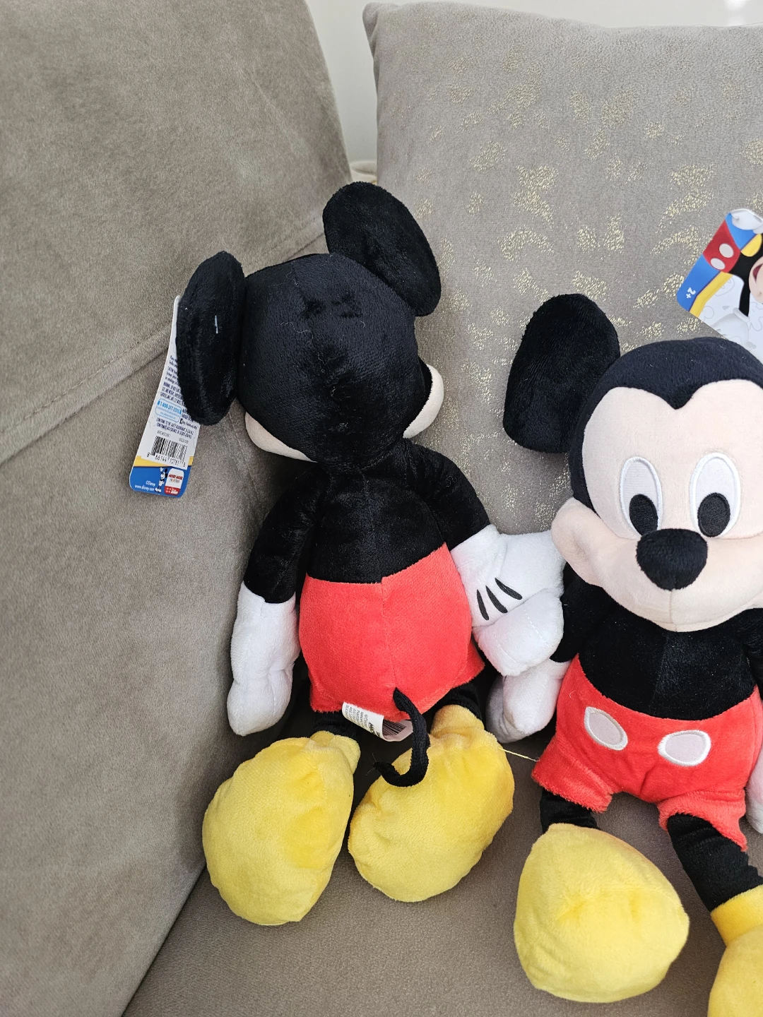 (New)Disney Mickey Mouse ,Each $20 - photo 5