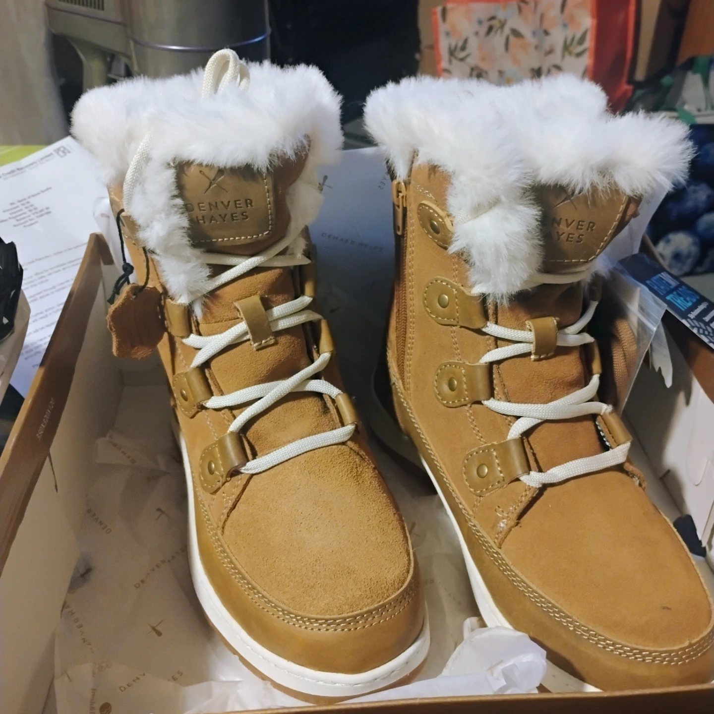 FAST SALE * HALF PRICE  Denver Hayes Women's Winter Boots - photo 3