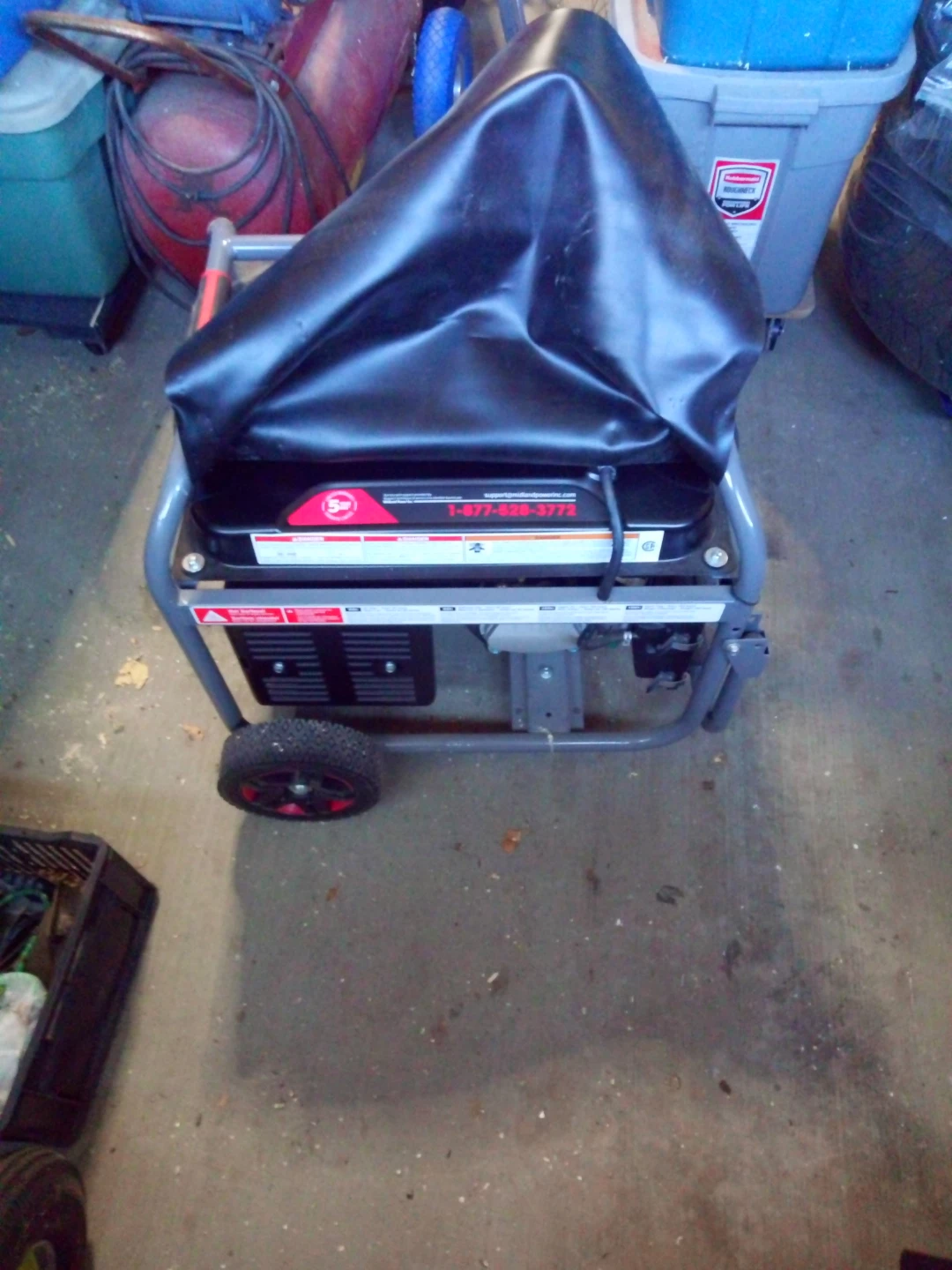 Benchmark 6,250W/5,000W Portable Generator with Electric Start - photo 5