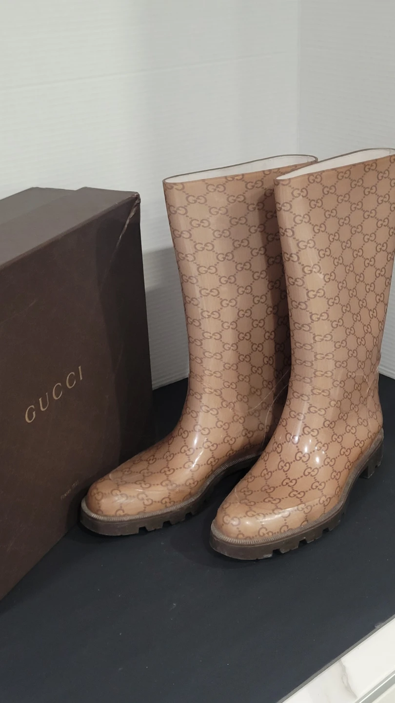 Authentic Gucci 9 - photo 2