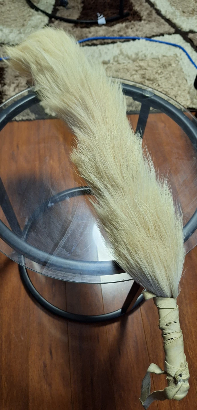 Irukere - Traditional Horsetail Whisk