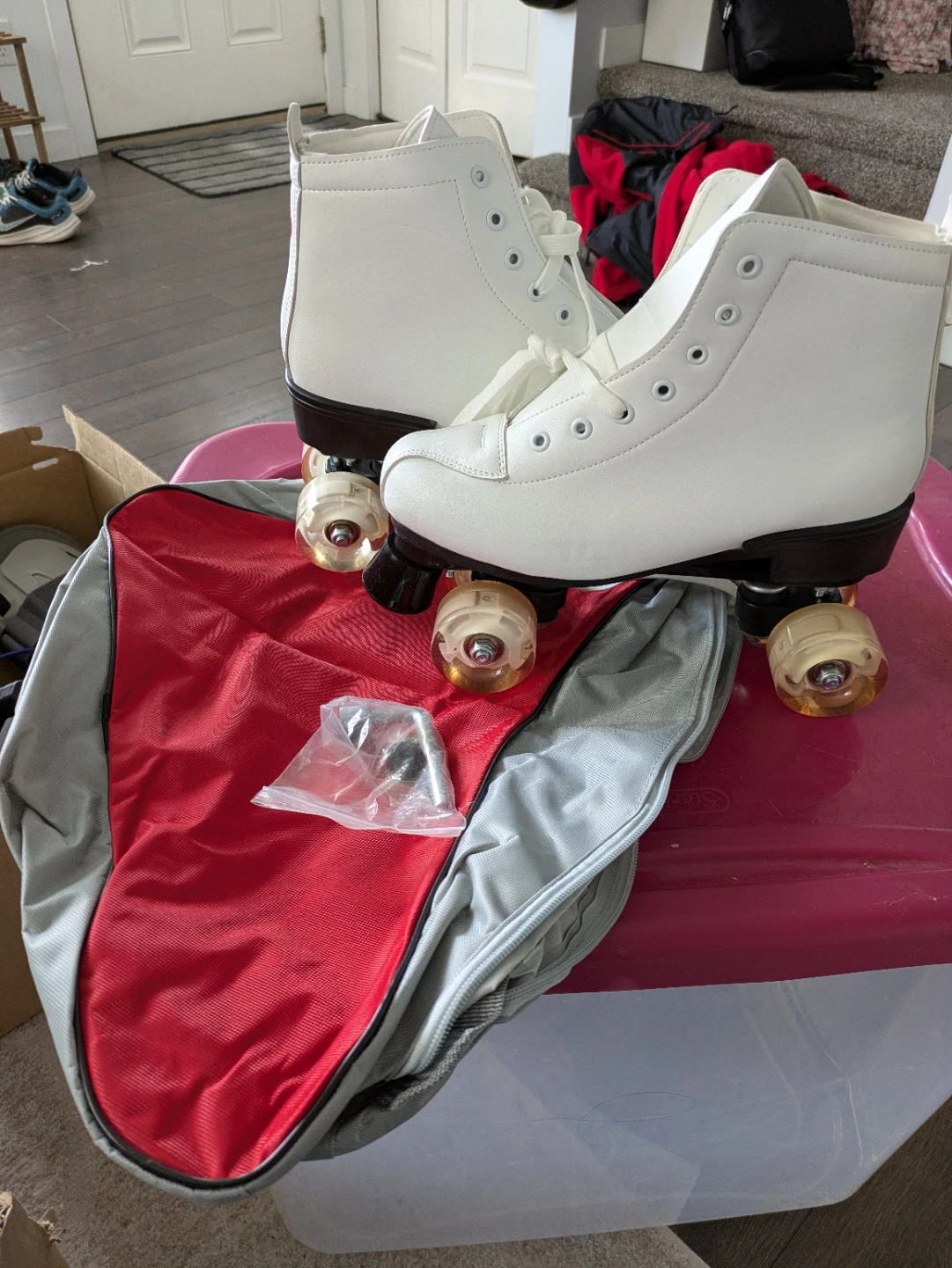 White Roller Skates with light up Clear Wheels
