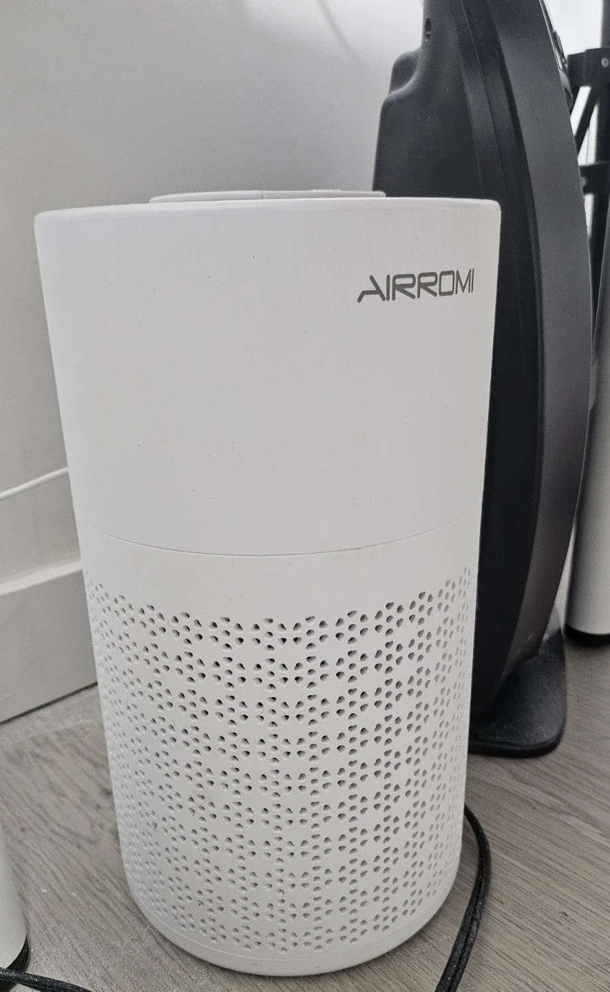 AIRROMI Air Purifier with HEPA Filter - photo 2