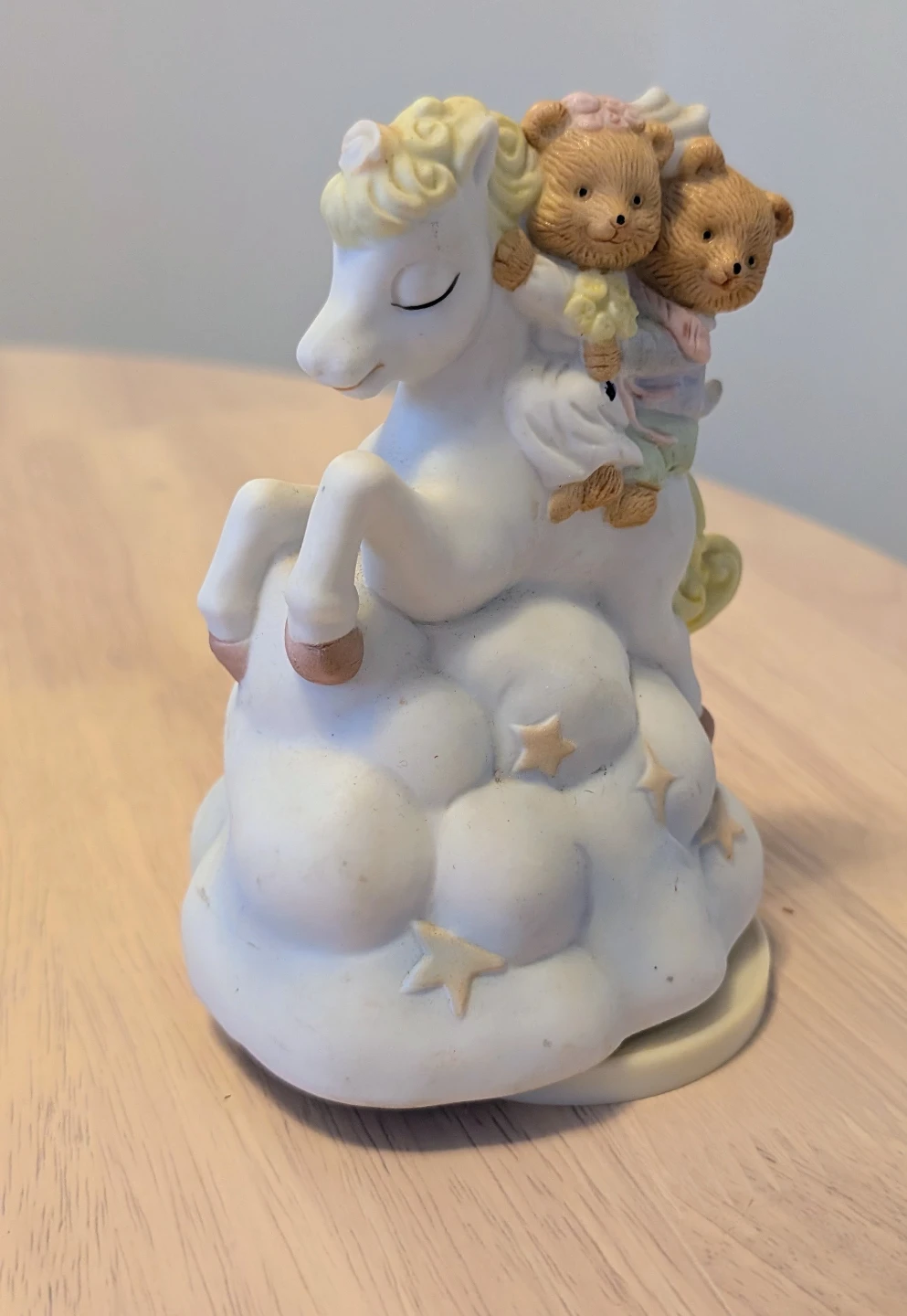Ceramic Unicorn and Bears Musical Figurine - photo 2