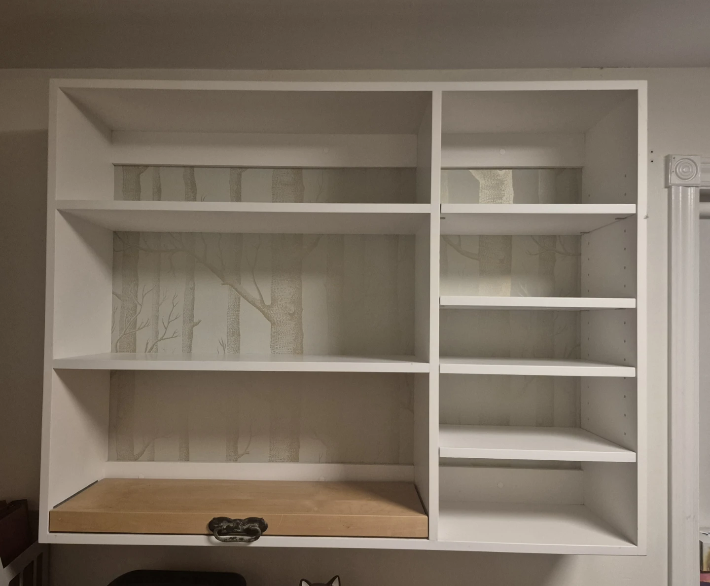 White Wall-Mounted Shelf Unit with Pull Out Desk 🥕