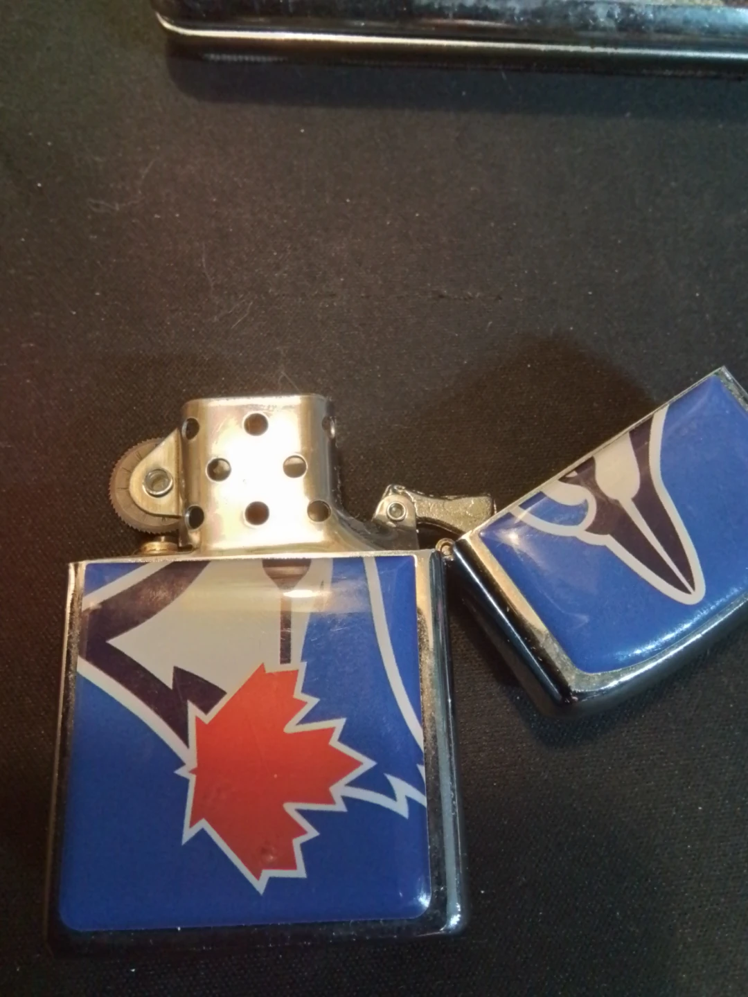 Camo Cigarette Case and Toronto Blue Jays Lighter Set - photo 3