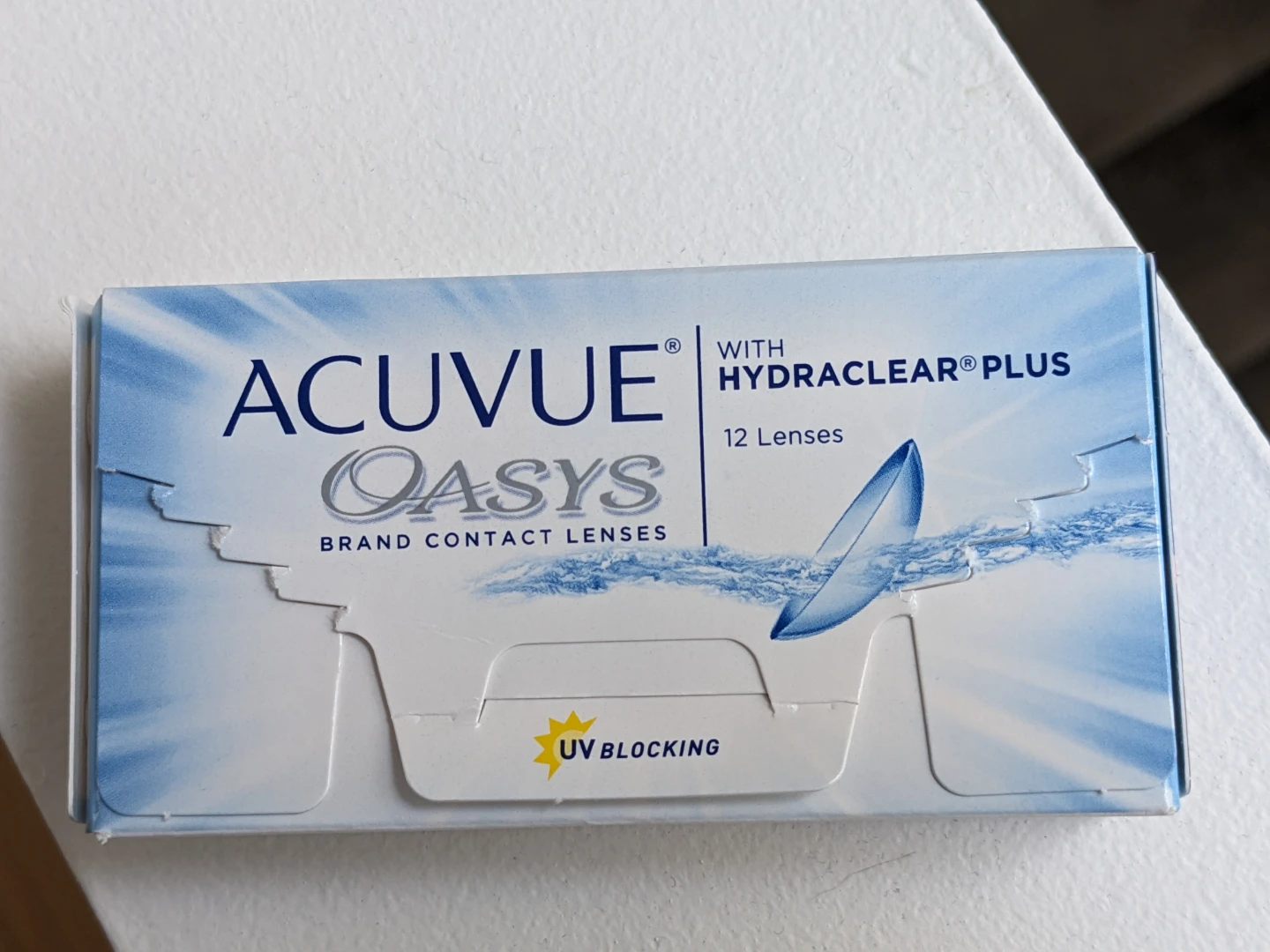 Acuvue Oasys contact lenses +4.75