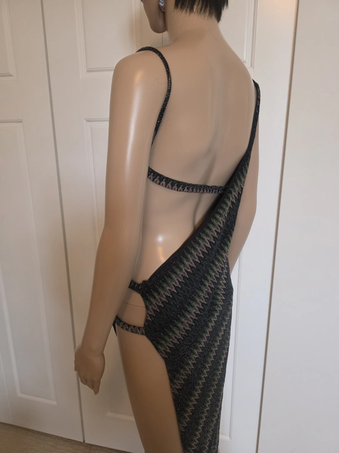 Sparkly Zigzag Print Halter Dress - photo 4