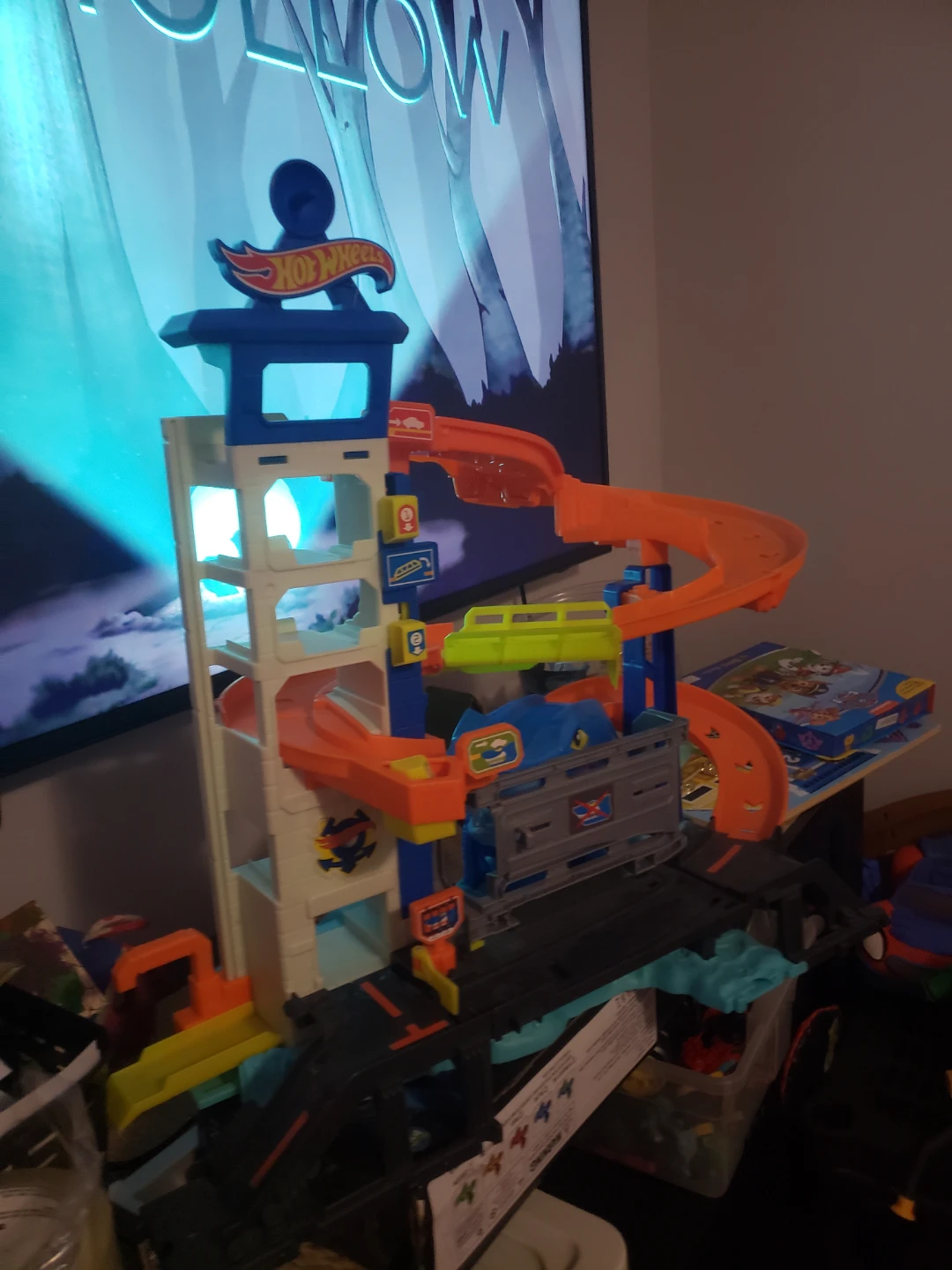 Multiple Hot Wheel Sets - photo 4