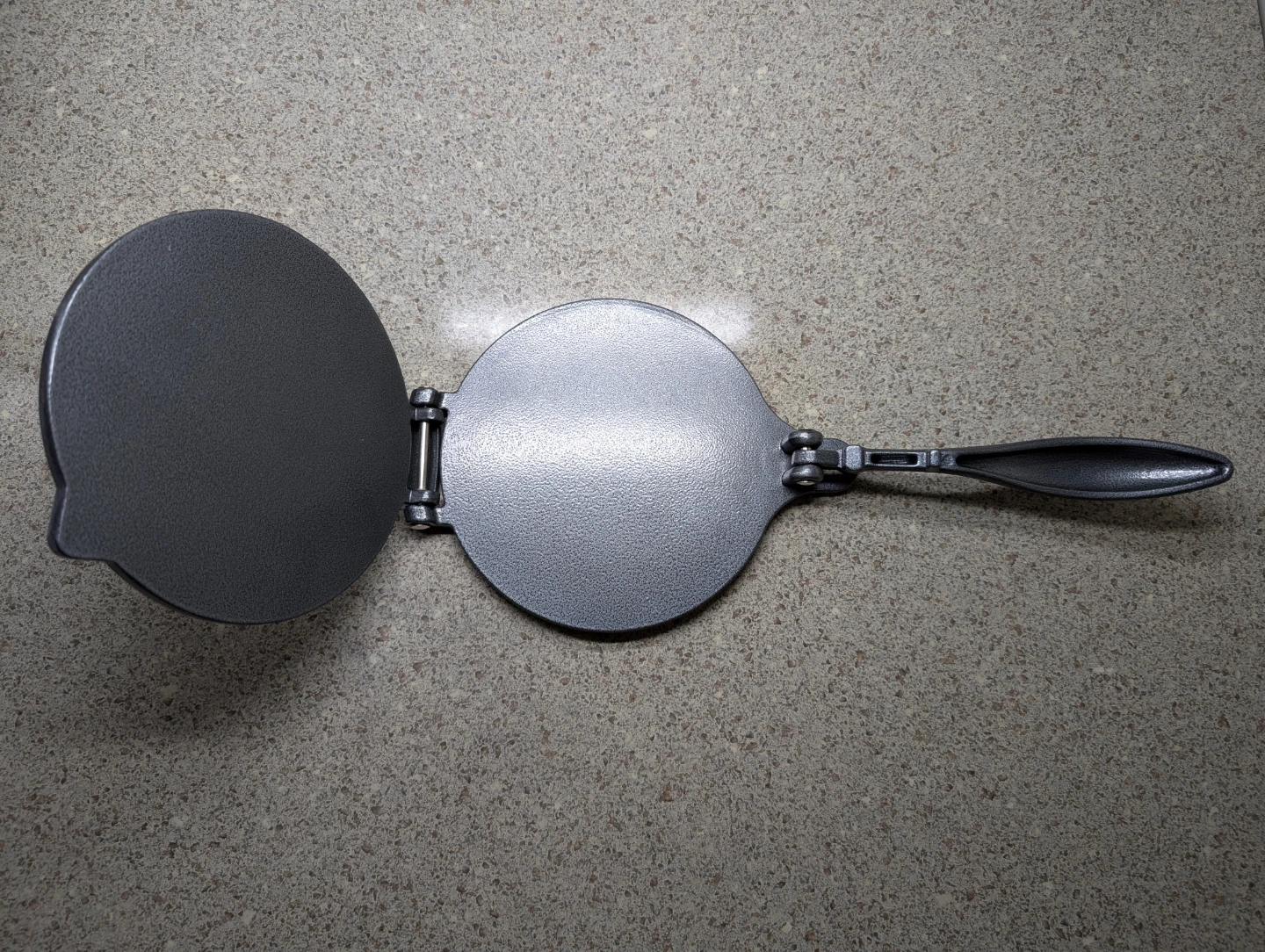 Non-stick Tortilla Press (Roti Press) - Aluminum - photo 2