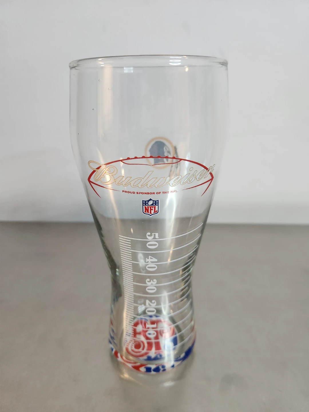 Budweiser NFL Washington Redskins Measuring Glass - photo 2
