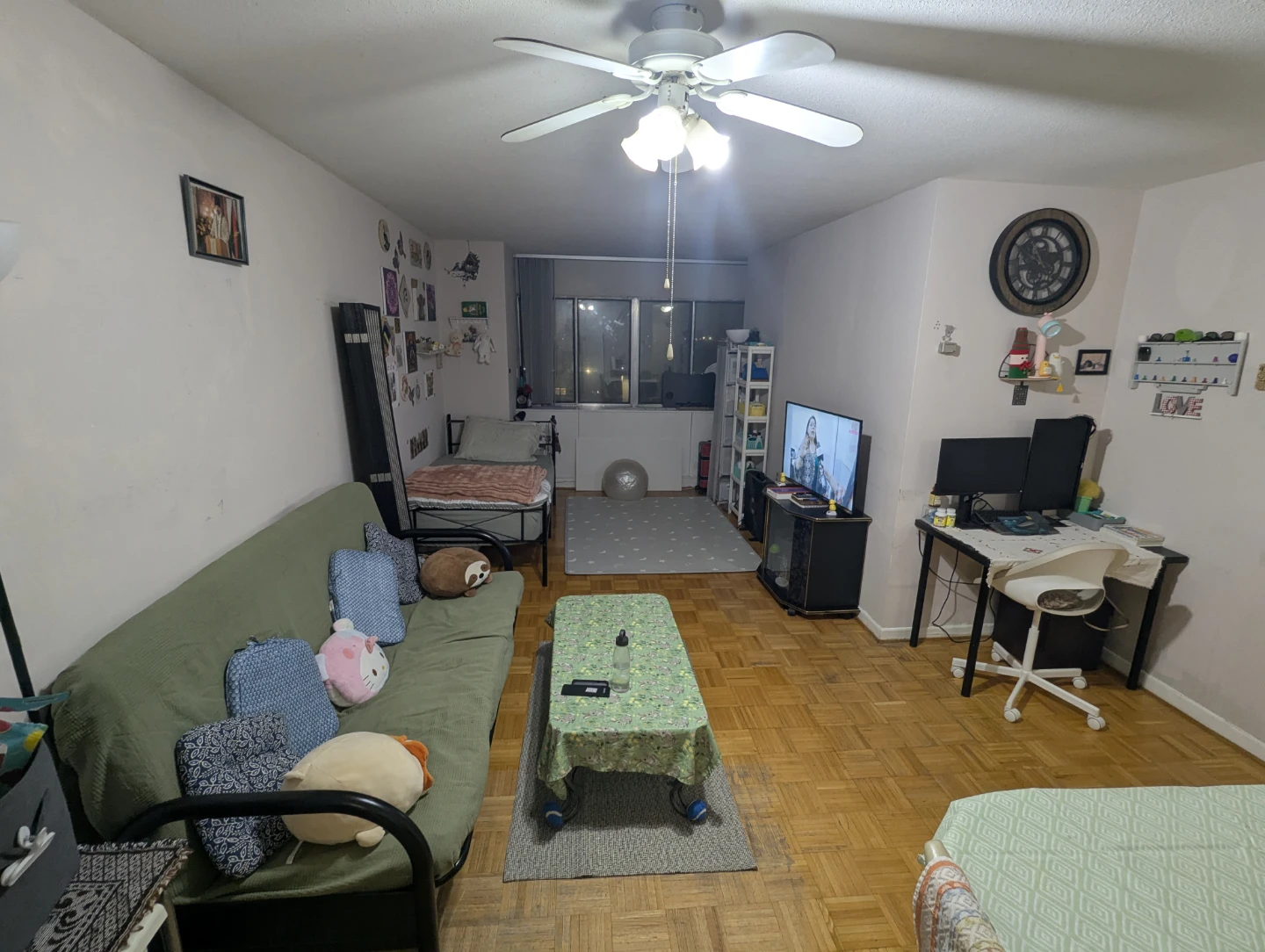 2 months only March April- den for rent