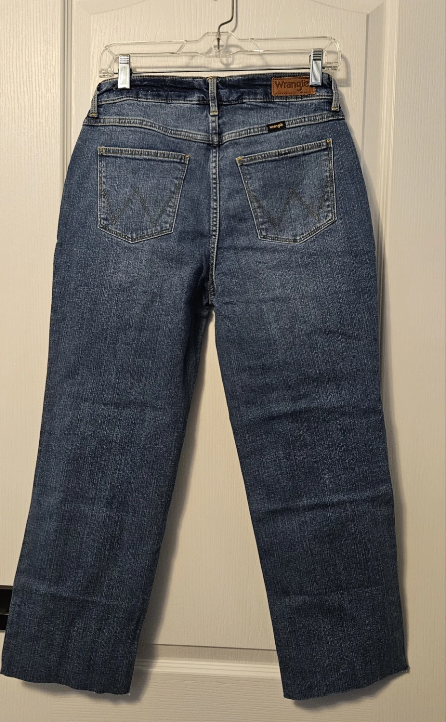 Wrangler Women's High Rise True Straight Crop Jeans - photo 2