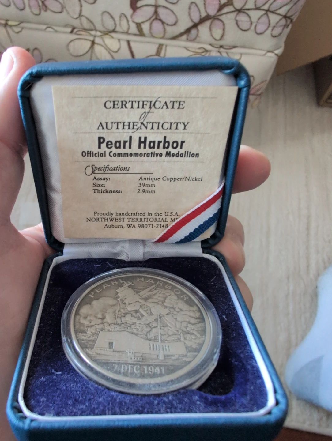Pearl Harbor Official Commemorative Medallion - photo 2