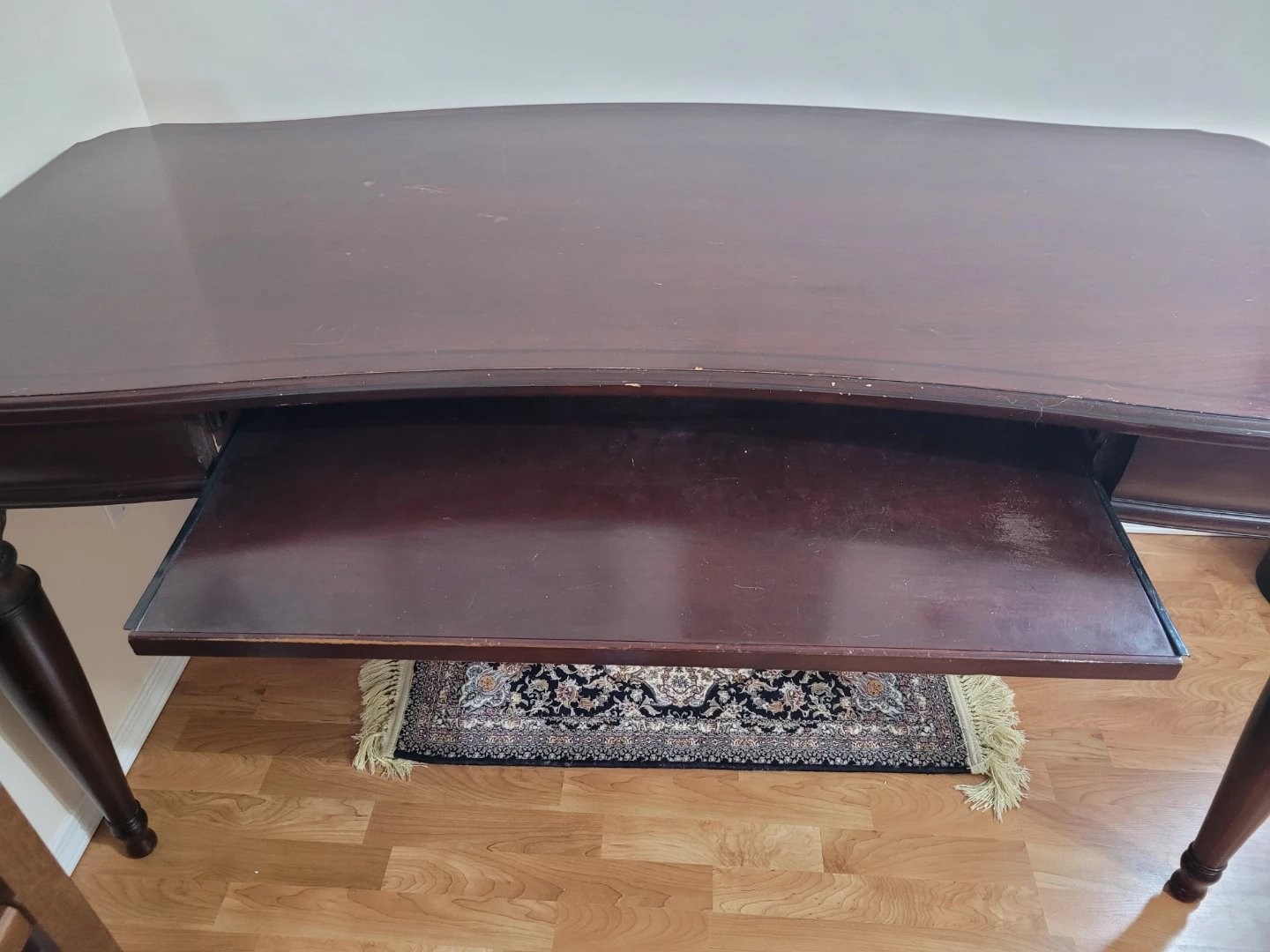 Dark Wood Curved Desk with Pull-out Keyboard Tray - photo 3