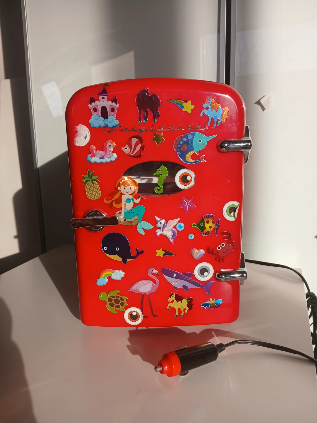 Retro Mini Fridge - photo 3