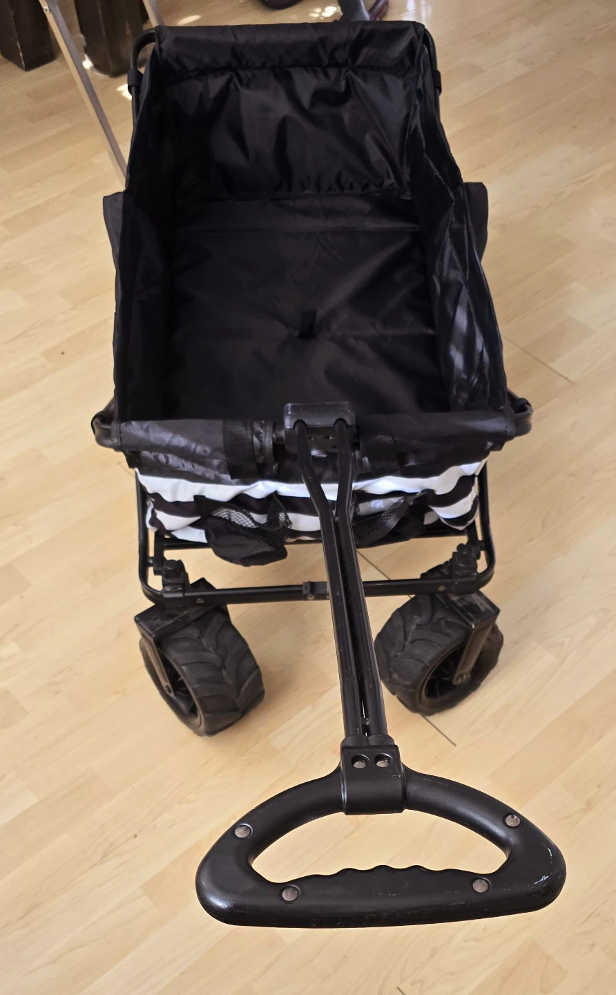 All Terrain Folding Collapsible Beach Wagon