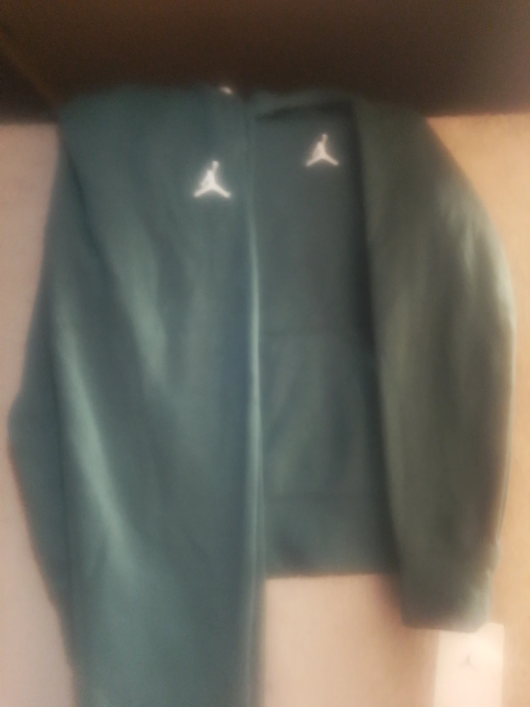 Boys wear jogging outfit