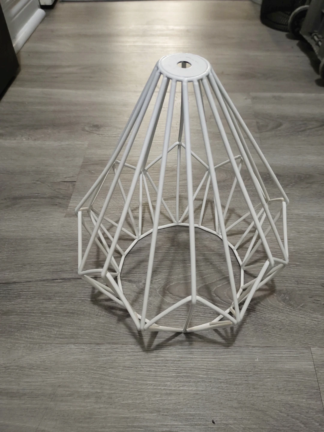 White Geometric Wire Lamp Shade
