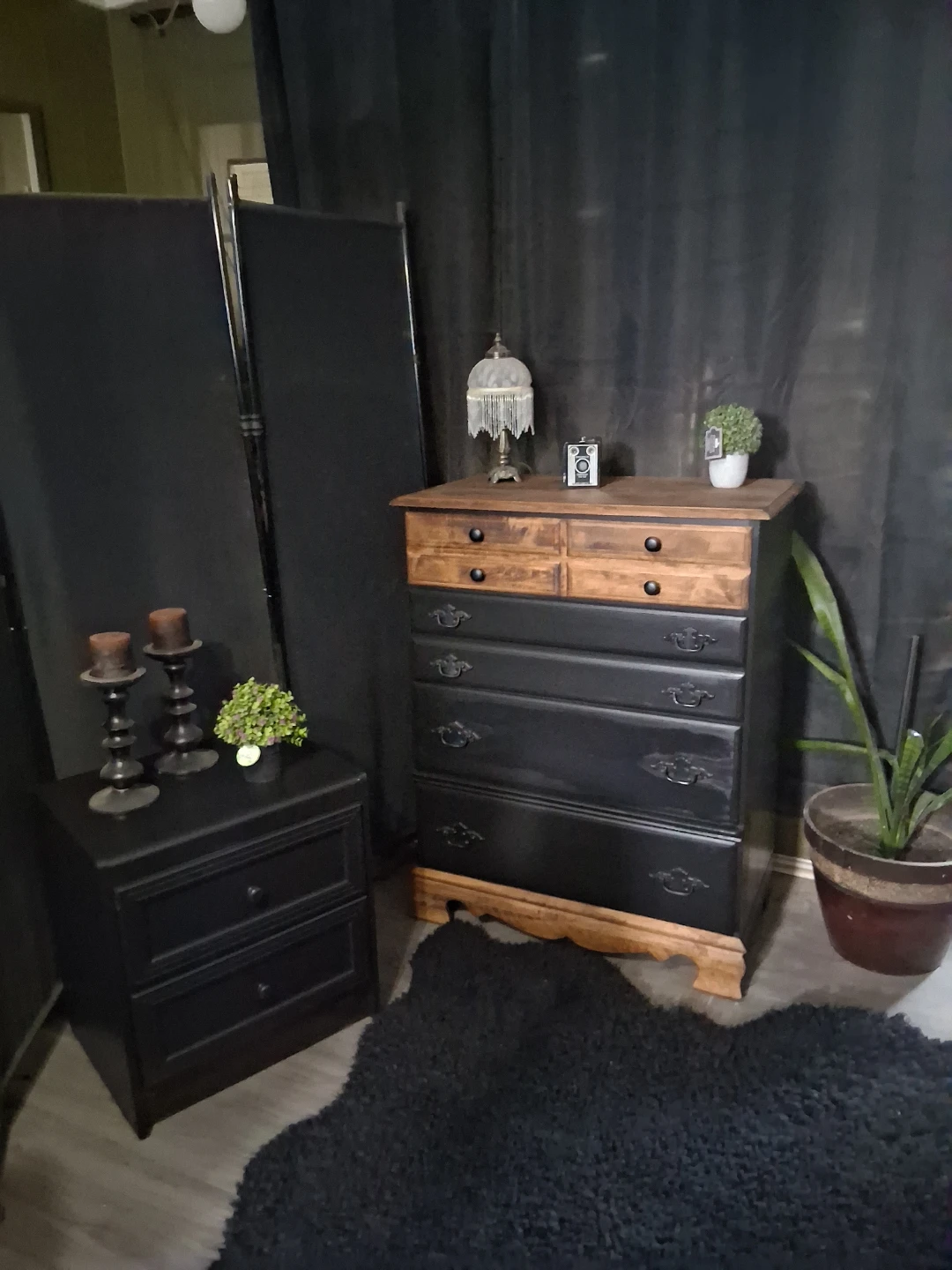 Custom Vintage Dresser and End Table - photo 2