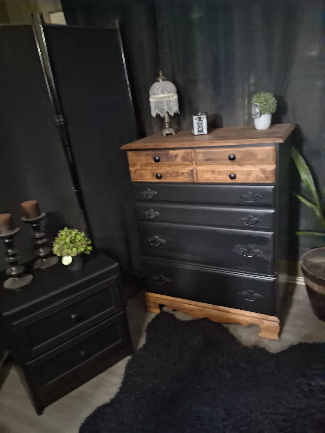 Custom Vintage Dresser and End Table - photo 5