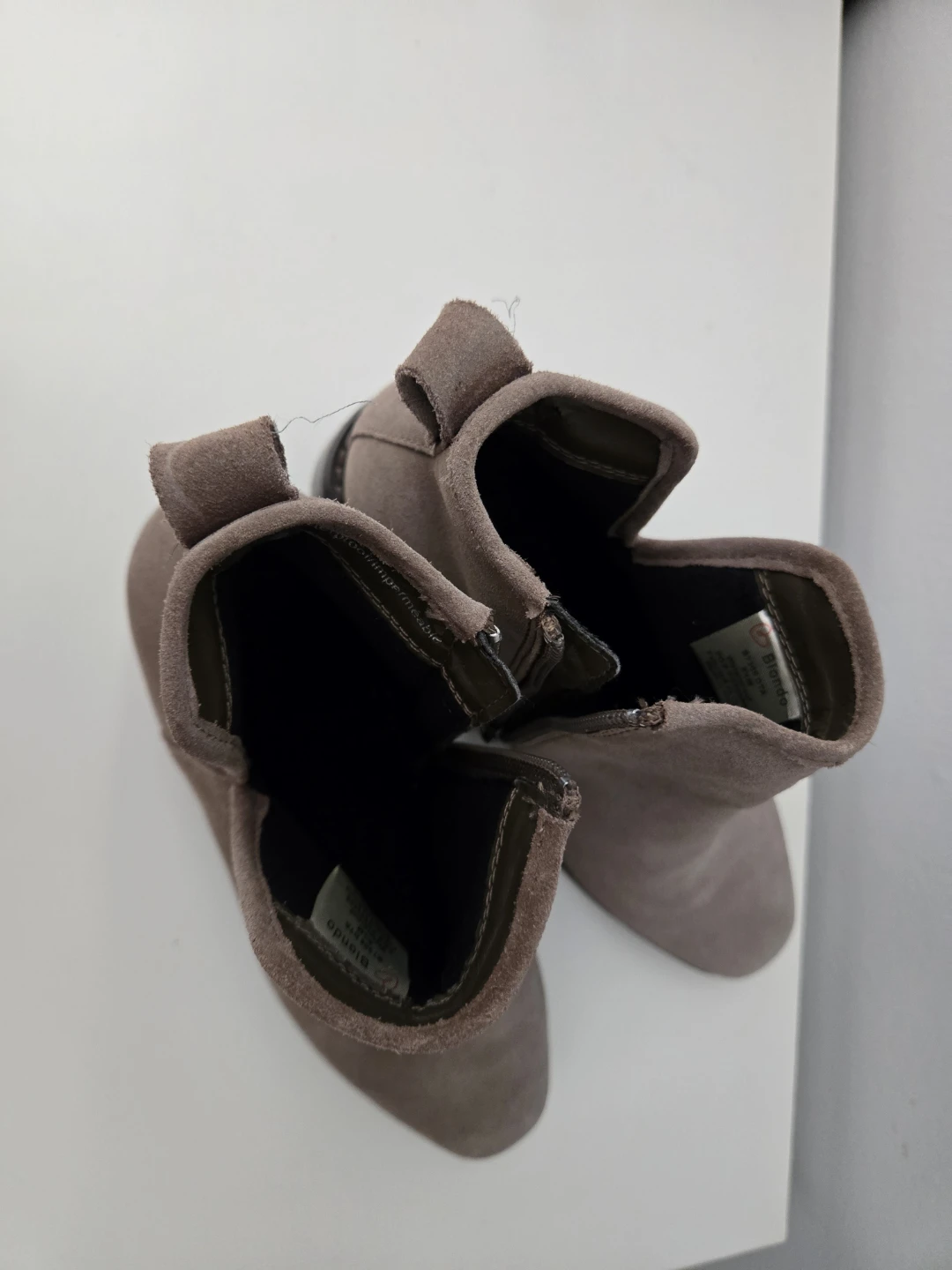 Blondo Suede Ankle Boots - photo 4
