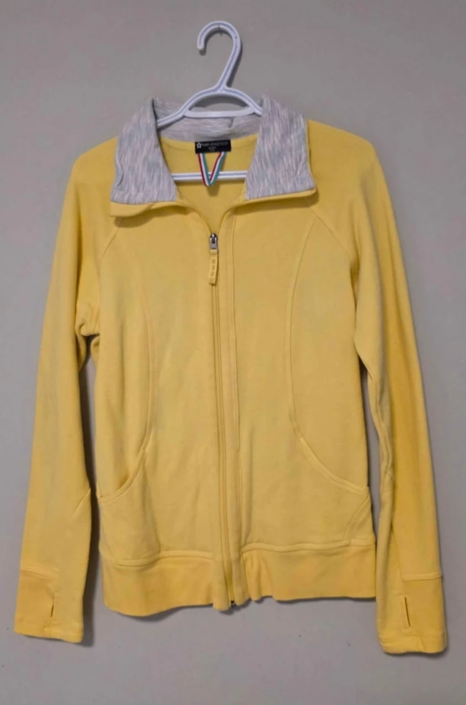 Tuff Athletics Yellow Full Zip Jacket size Large