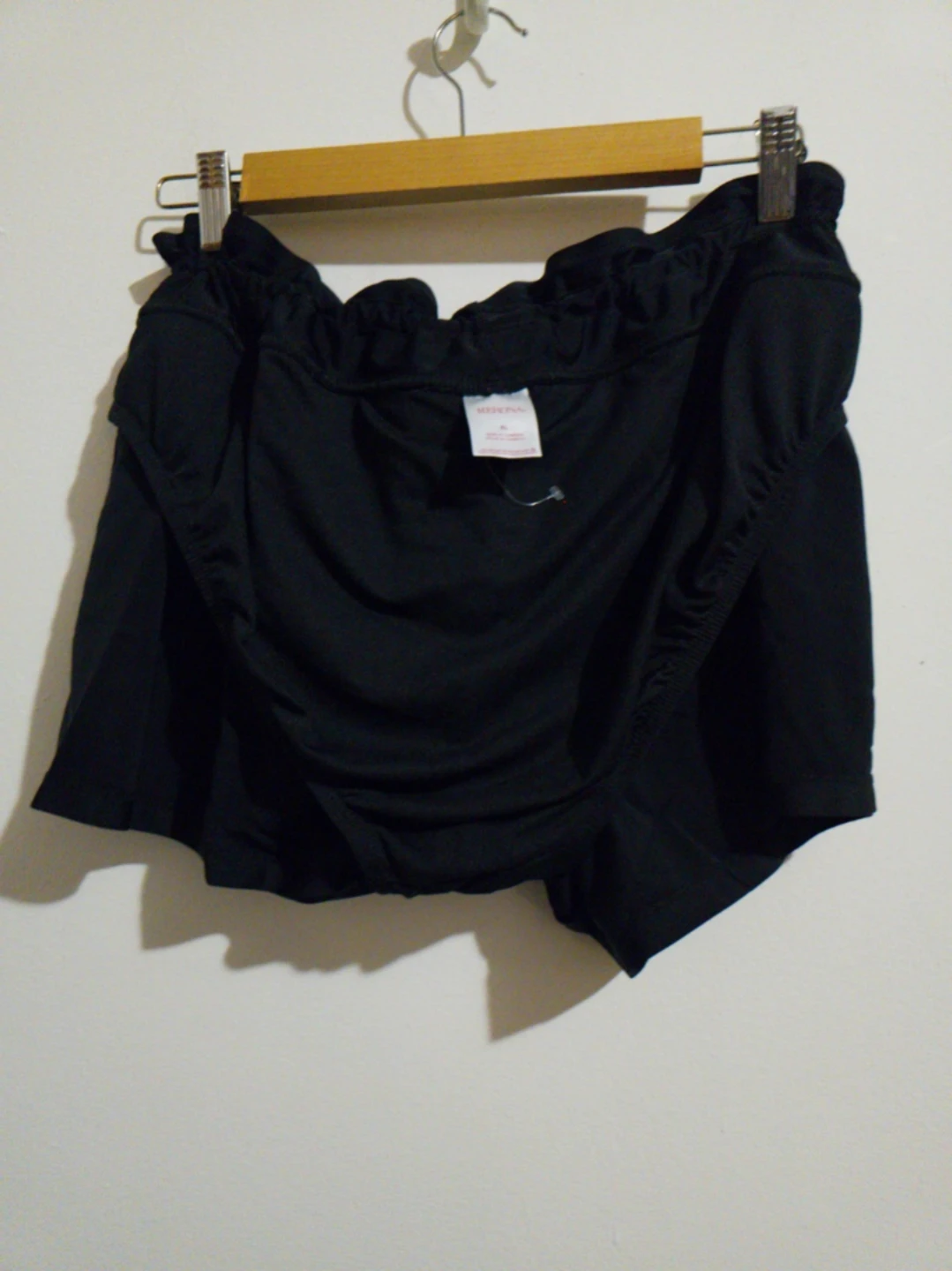 Merona Women's Black Ruffle Waist Shorts XL - photo 3