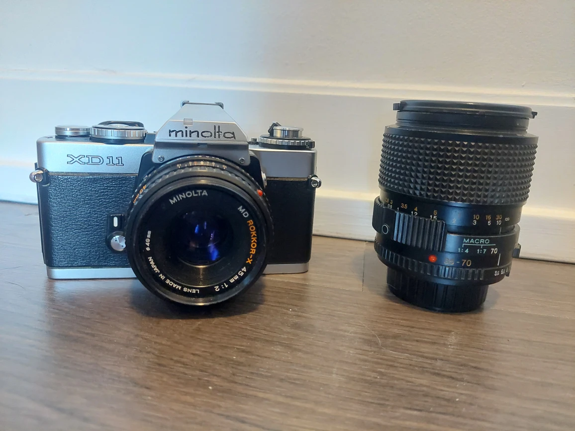MINOLTA LENS KIT: 45mm f/2 Pancake + 35-70mm f/3.5 Macro + XD11 - photo 2