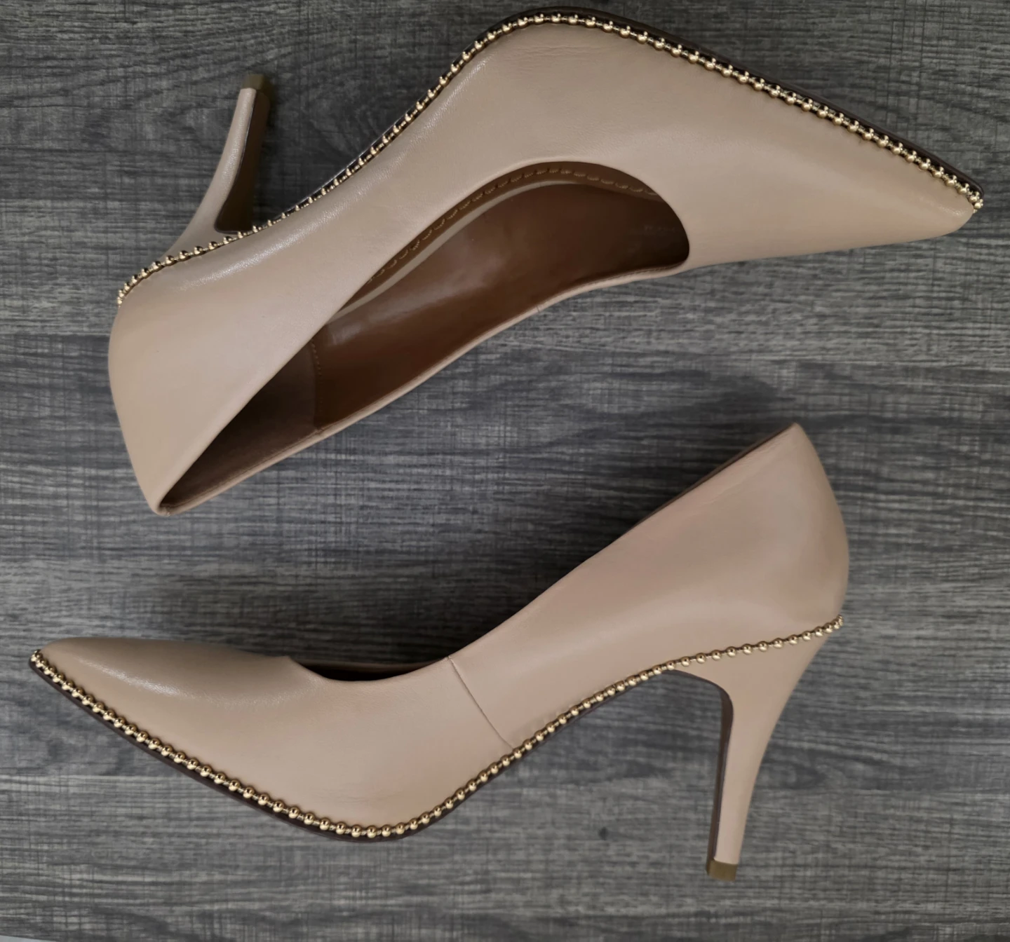 Coach Beige Leather Pointed Toe Studded Heels - photo 2