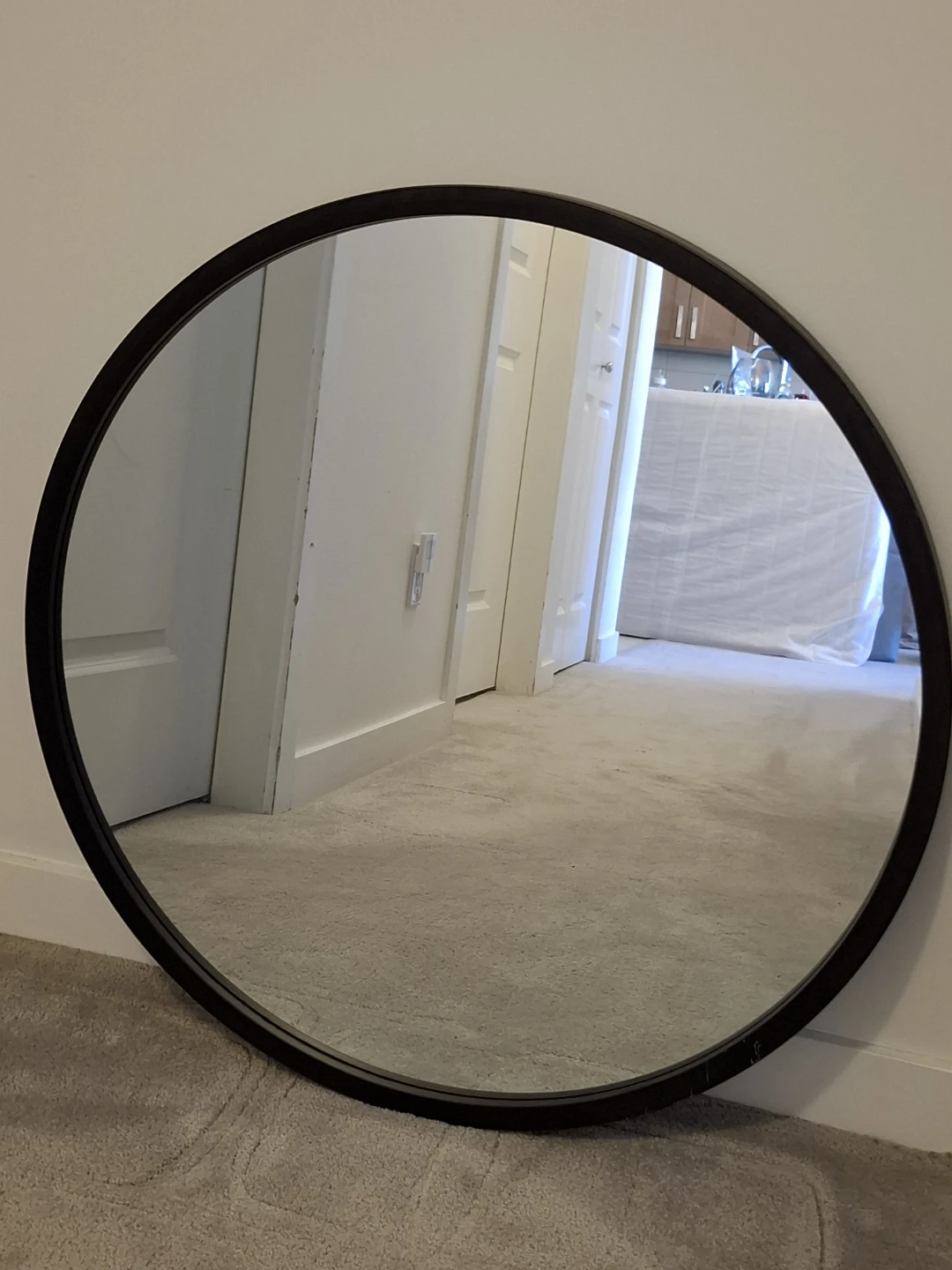 Round Wall Mirror with Black Frame