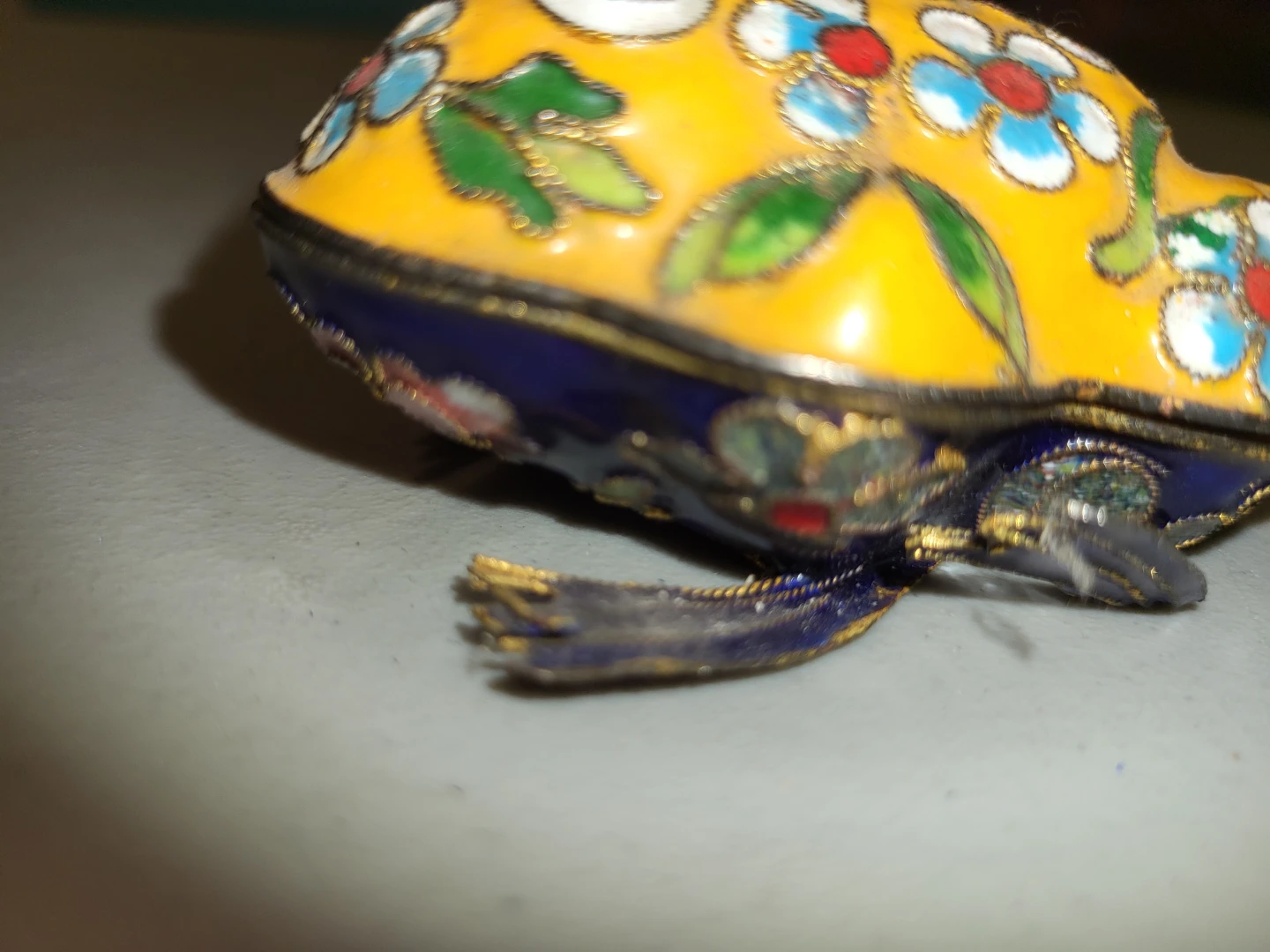 Yellow Cloisonné Frog Figurine - photo 4