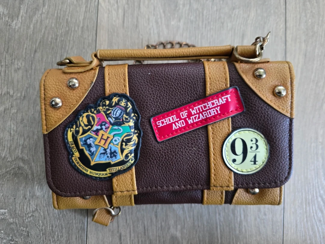 Harry Potter Hogwarts Wallet