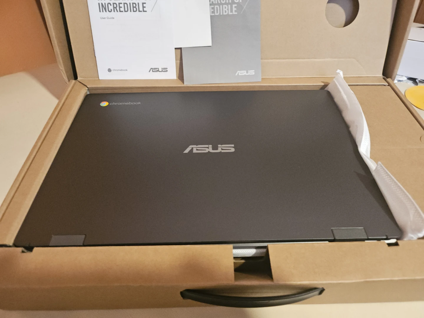 ASUS CM1402CM2 Chromebook - photo 2
