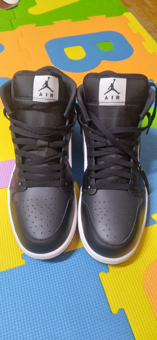 Air JORDAN 1 MID Size 9 - photo 2