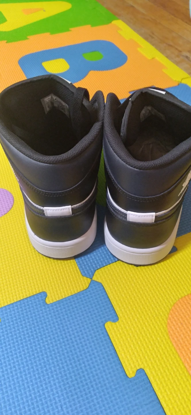 Air JORDAN 1 MID Size 9 - photo 3